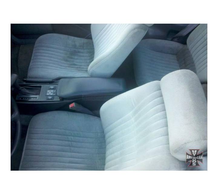 Interior Excellent No Rips