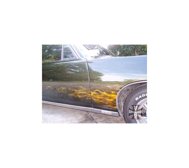 ghost flames running from front wheel well